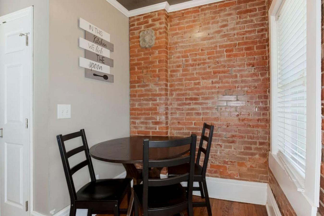 Entire Loft Downtown With Free Parking Villa Kansas City Exteriör bild