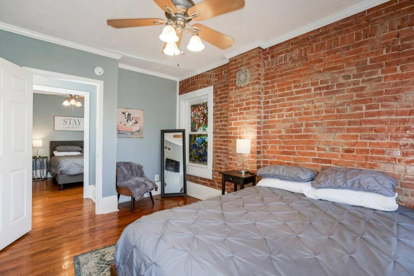Entire Loft Downtown With Free Parking Villa Kansas City Exteriör bild